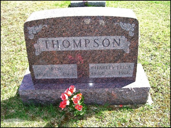 thompson-arlie-charley-tomb-mt-joy-cem.jpg