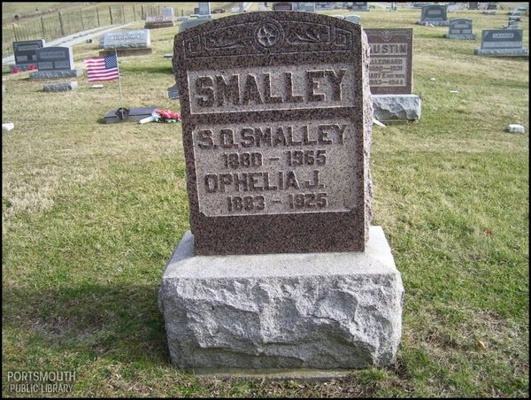 smalley-s-o-ophelia-tomb-evergreen-cem.jpg