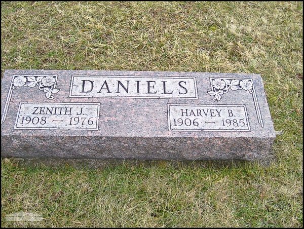 daniels-harvey-zenith-tomb-sugar-tree-ridge-cem.jpg