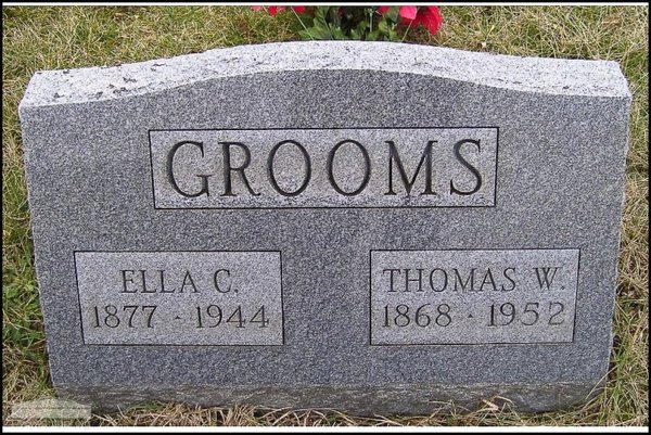 grooms-thomas-ella-tomb-west-union-ioof-cem.jpg