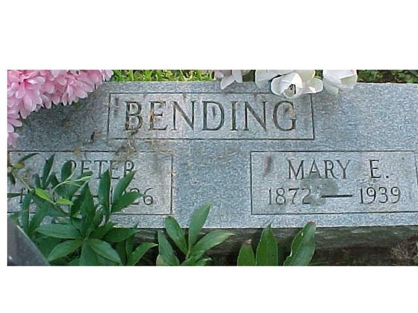 bending-peter-mary-tomb-beech-fork-cem.jpg