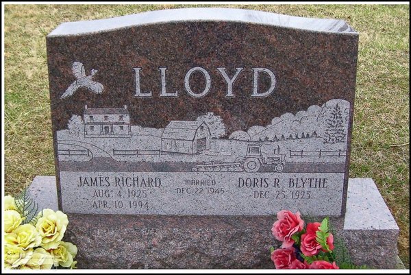 lloyd-james-doris-tomb-jacktown-cem.jpg