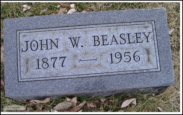 beasley-john-w-tomb-west-union-ioof-cem.jpg