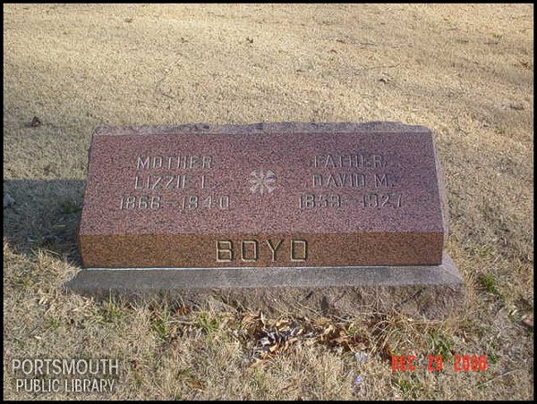 boyd-david-lizzie-tomb-newman-cem.jpg