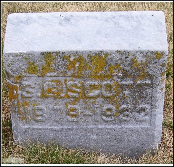 scott-s-g-tomb-village-cem.jpg