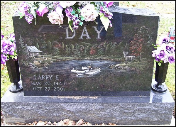 day-larry-tomb-scioto-burial-park.jpg