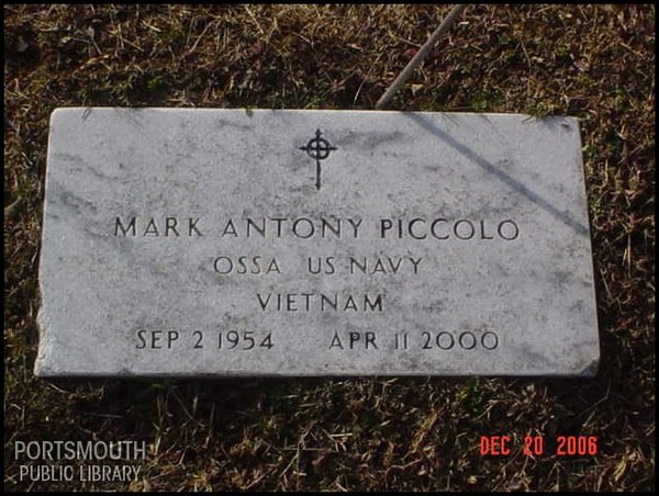 piccolo-mark-antony-tomb-mead-cem.jpg