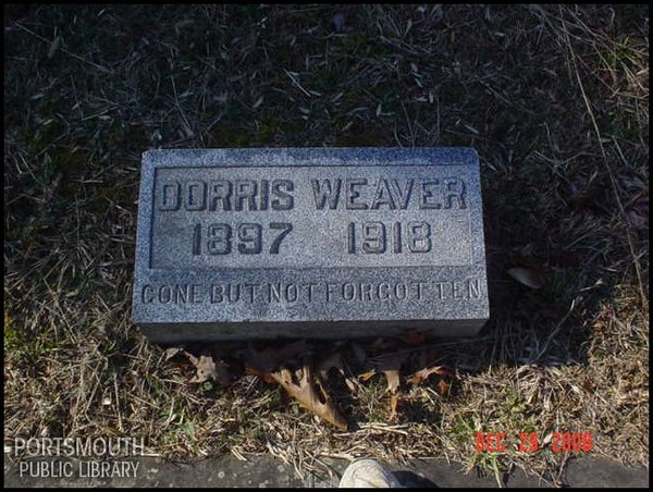 weaver-dorris-tomb-newman-cem.jpg