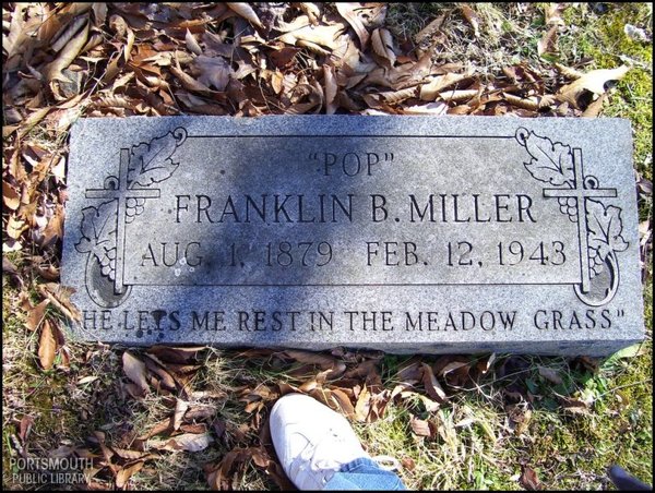 miller-franklin-tomb-otway-cem.jpg