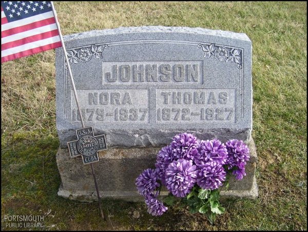 johnson-thomas-nora-tomb-evergreen-cem.jpg