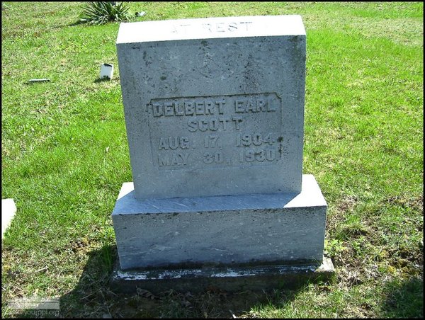 scott-delbert-earl-tomb-mt-joy-cem.jpg