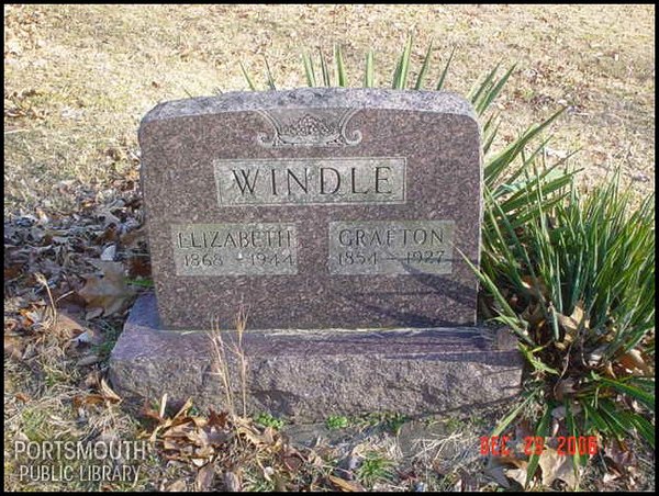 windle-grafton-elizabeth-tomb-newman-cem.jpg