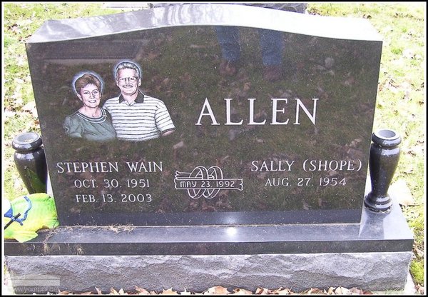 allen-stephen-sally-tomb-scioto-burial-park.jpg