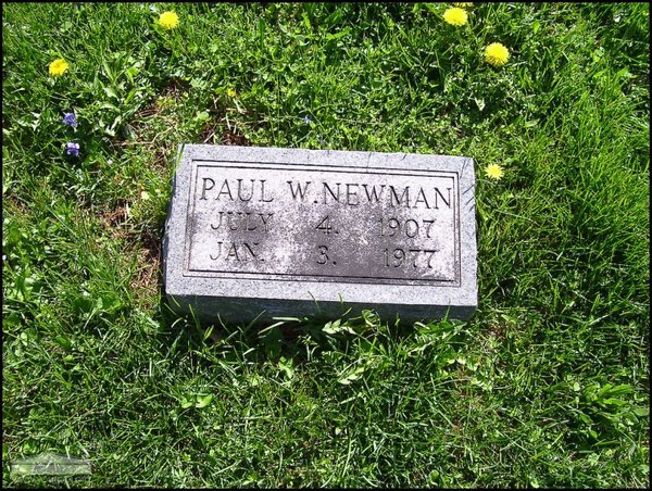 newman-paul-w-tomb-rushtown-cem.jpg