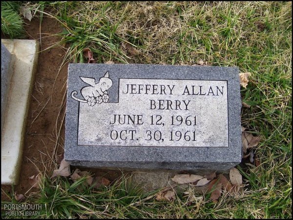 berry-jeffrey-tomb-west-union-ioof-cem.jpg