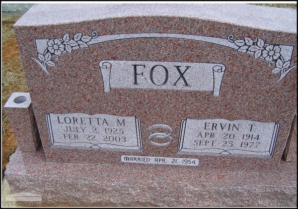 fox-ervin-loretta-tomb-village-cem.jpg