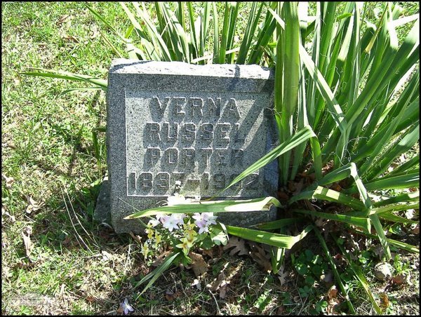 porter-verna-russel-tomb-mt-joy-cem.jpg