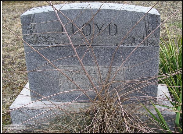 lloyd-william-tomb-jacktown-cem.jpg