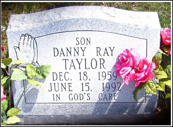 taylor-danny-ray-tomb-mt-joy-cem.jpg