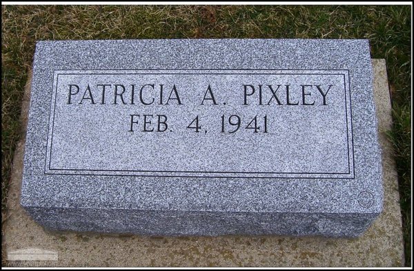 pixley-patricia-a-tomb-village-cem.jpg