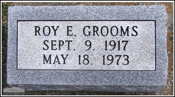 grooms-roy-e-tomb-jacktown-cem.jpg