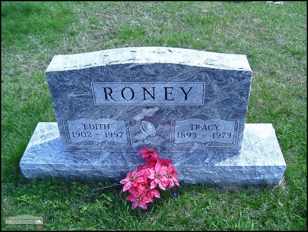 roney-tracy-edith-tomb-mt-joy-cem.jpg