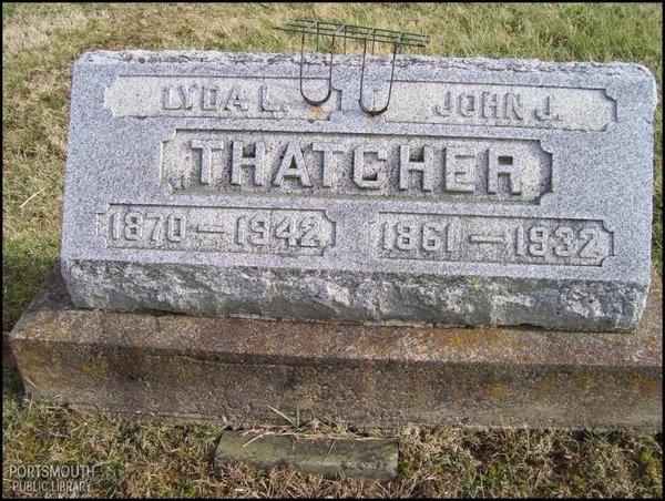 thatcher-john-lydia-tomb-evergreen-cem.jpg