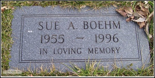 boehm-sue-tomb-scioto-burial-park.jpg