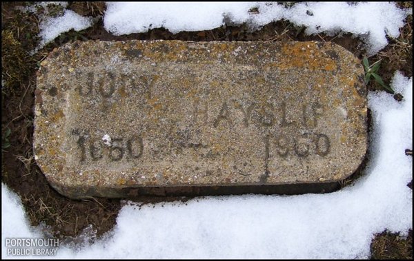 hayslip-judy-tomb-locust-grove-cem.jpg