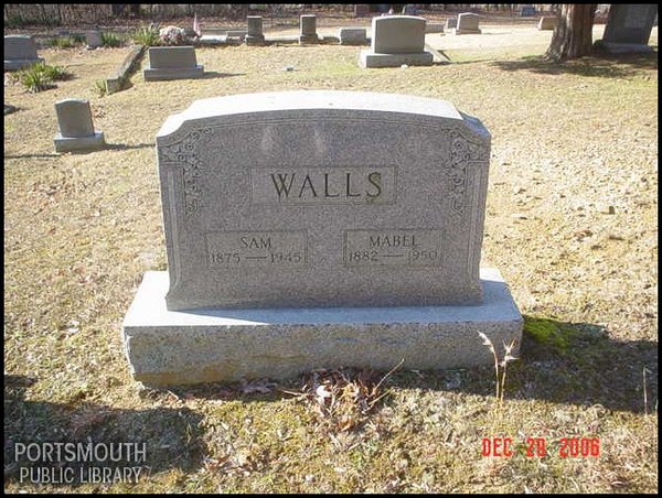 walls-sam-mabel-tomb-newman-cem.jpg