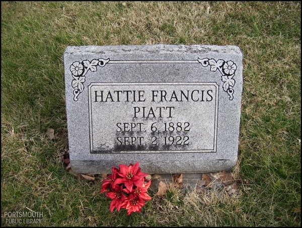 piatt-hattie-tomb-west-union-ioof-cem.jpg