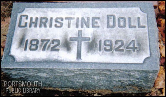 doll-christine-tomb-greenlawn-cem.jpg