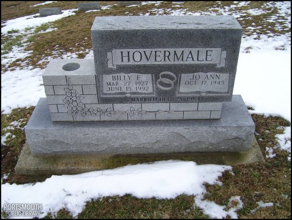 hovermale-bill-jo-ann-tomb-locust-grove-cem.jpg