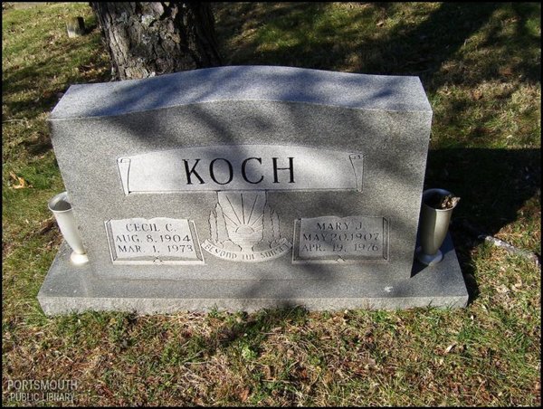 koch-cecil-mary-tomb-otway-cem.jpg