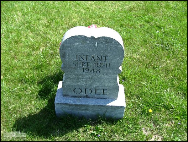 odle-infant-tomb-mt-joy-cem.jpg