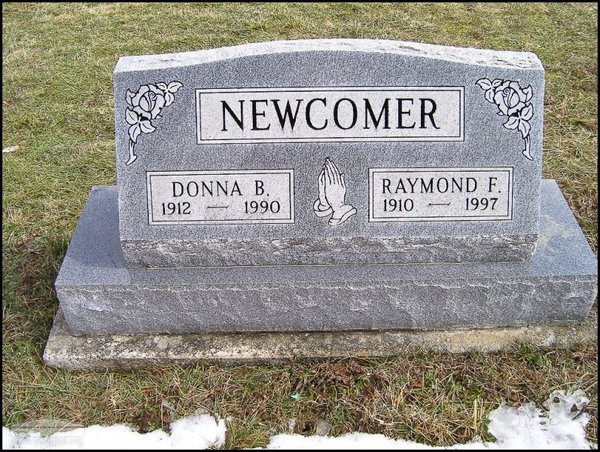 newcomer-raymond-donna-tomb-sugar-tree-ridge-cem.jpg