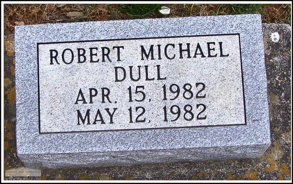 dull-robert-michael-tomb-village-cem.jpg