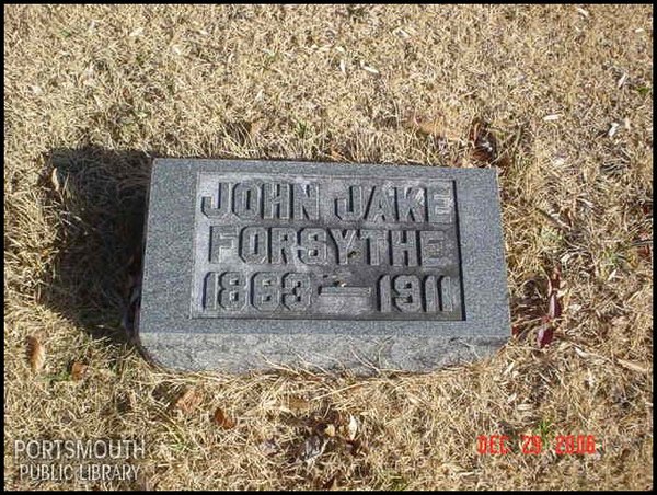 forsythe-john-jake-tomb-newman-cem.jpg