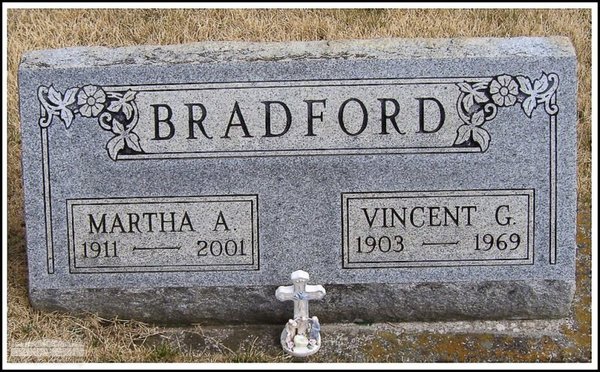 bradford-vincent-martha-tomb-village-cem.jpg