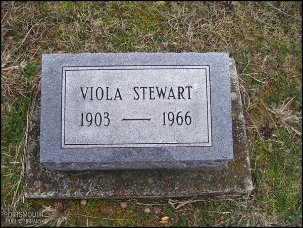 stewart-viola-tomb-garven-cem.jpg