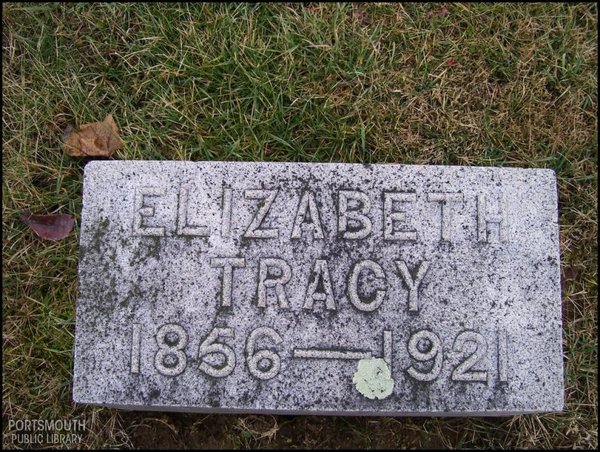 tracy-elizabeth-tomb-west-union-ioof-cem.jpg