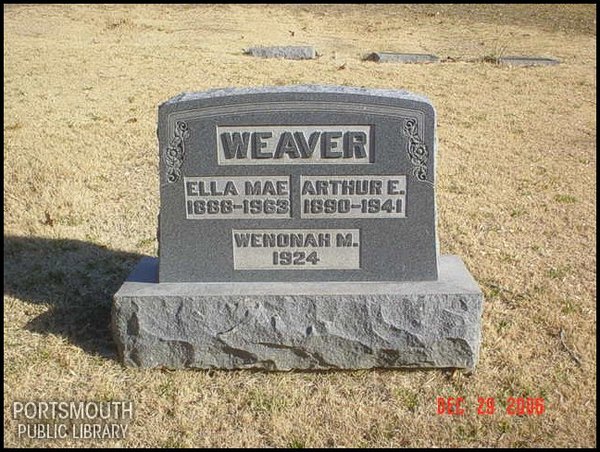 weaver-arthur-ella-wenonah-tomb-newman-cem.jpg