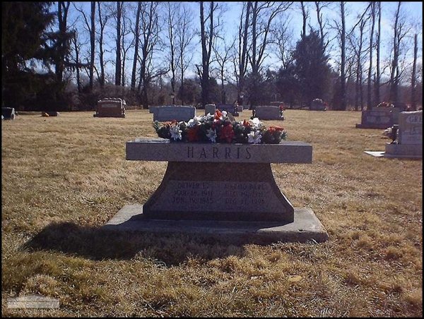 harris-oliver-marmo-bare-tomb-new-market-baptist-church.jpg