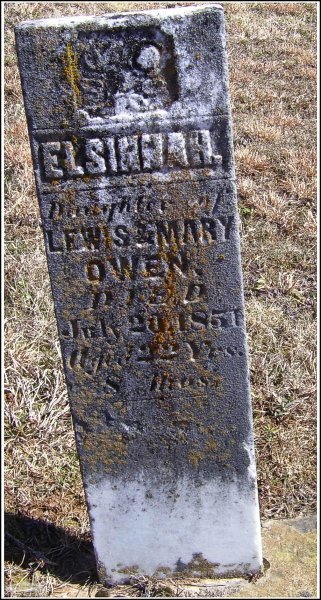 owen-elsinnah-tomb-village-cem.jpg