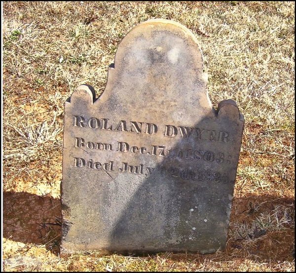 dwyer-roland-tomb-village-cem.jpg