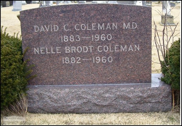 coleman-david-nelle-tomb-village-cem.jpg