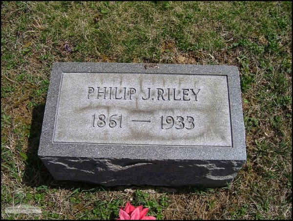 riley-philip-j-tomb-mt-joy-cem.jpg