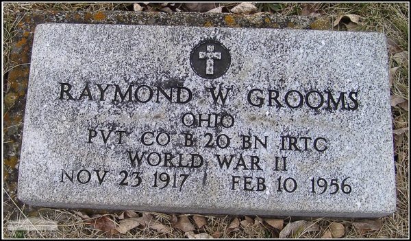 grooms-raymond-w-tomb-west-union-ioof-cem.jpg