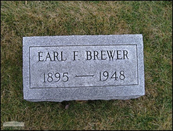 brewer-earl-tomb-sugar-tree-ridge-cem.jpg