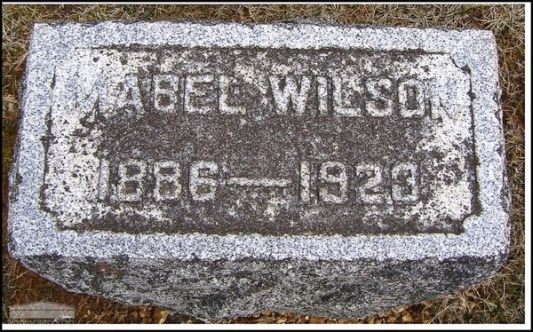 wilson-mabel-tomb-village-cem.jpg